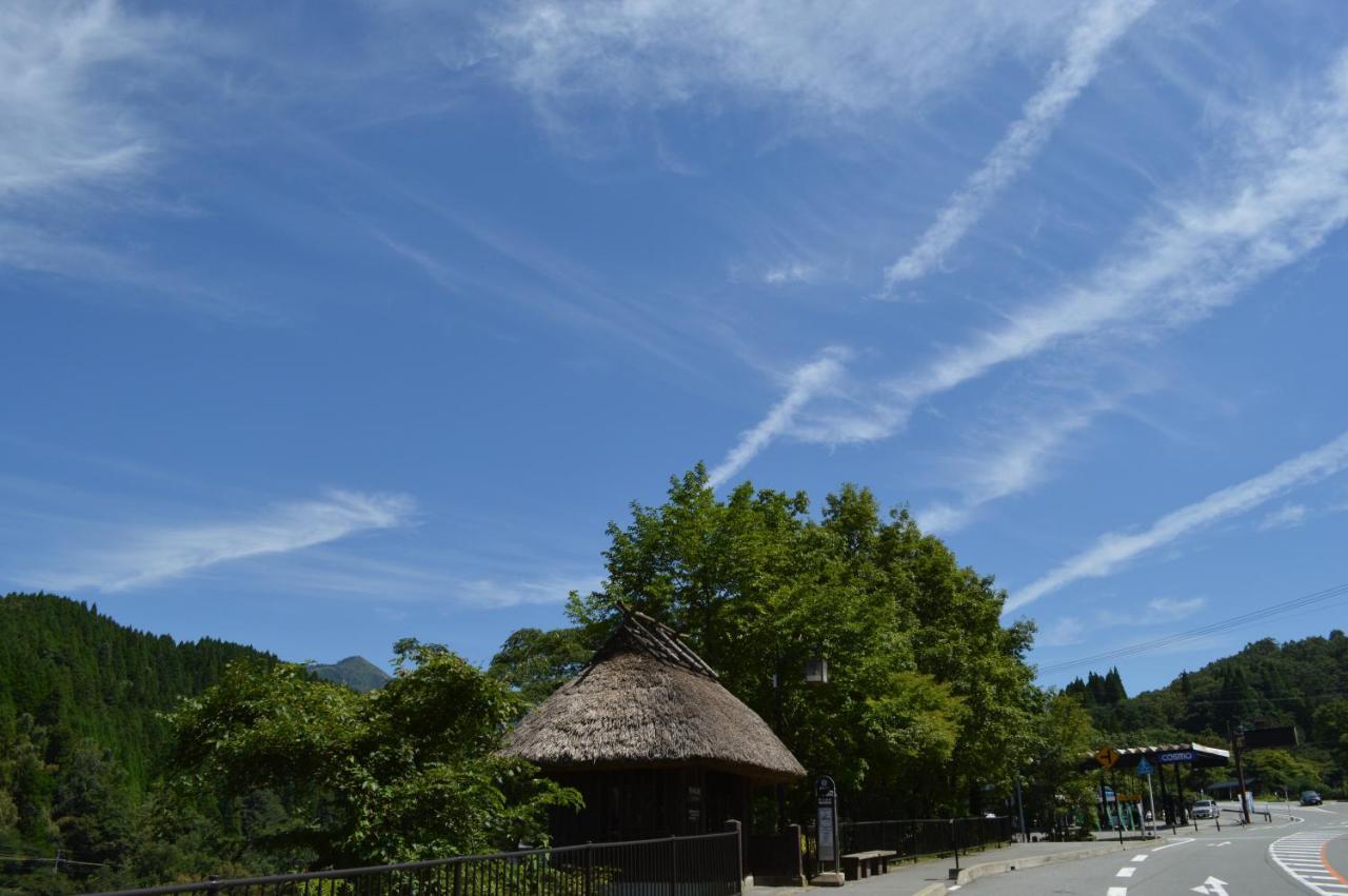 Kurokawa Onsen Oku No Yu Hotel Minamioguni Exterior foto
